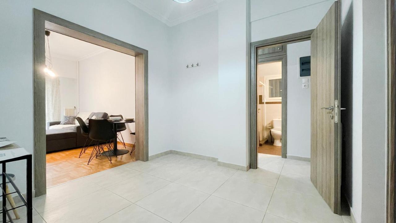 Kodrigktonos Central 77Sqm Apt In Viktoria Athens Luaran gambar
