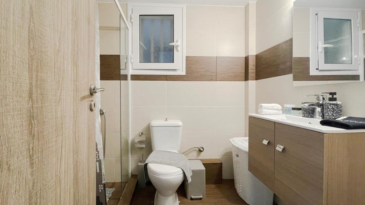 Kodrigktonos Central 77Sqm Apt In Viktoria Athens Luaran gambar